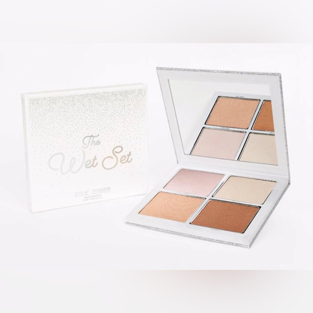 Kylie Cosmetics “The Wet Set” Highlighter Pallet